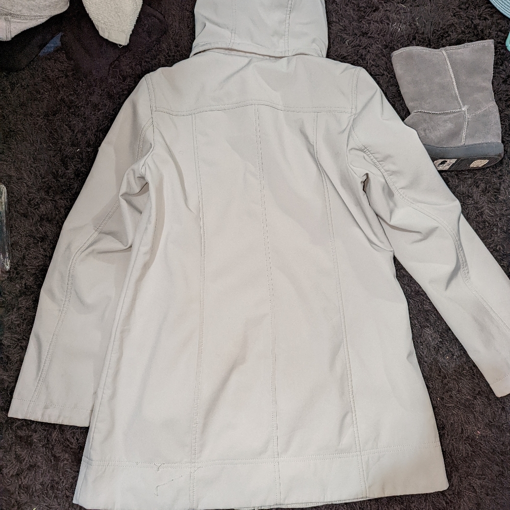 Jacket - Picture 3 of 4